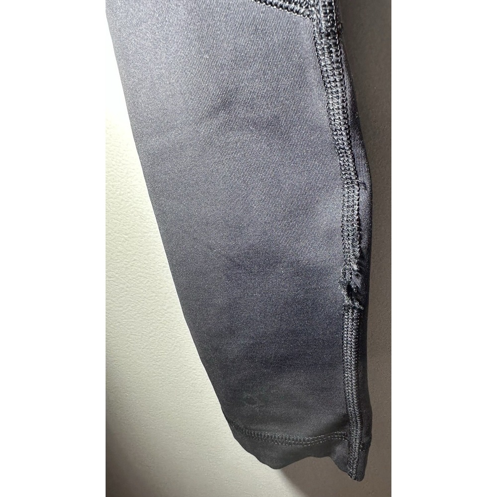 Lululemon Black  Zip Pocket Ankle Leggings Women's size 8 *FLAW* Pre-Owned - Picture 6 of 7
